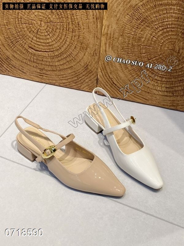 包头后空女凉鞋