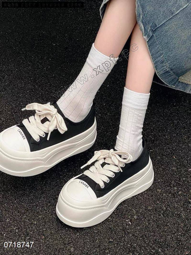 新款透气网厚底休闲鞋2521-16