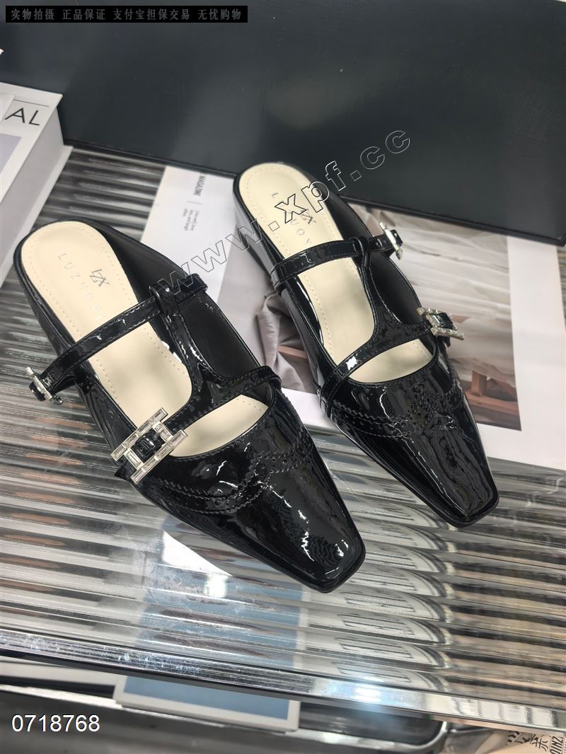 时尚拖鞋306-9  白677、黑色粉色5—9