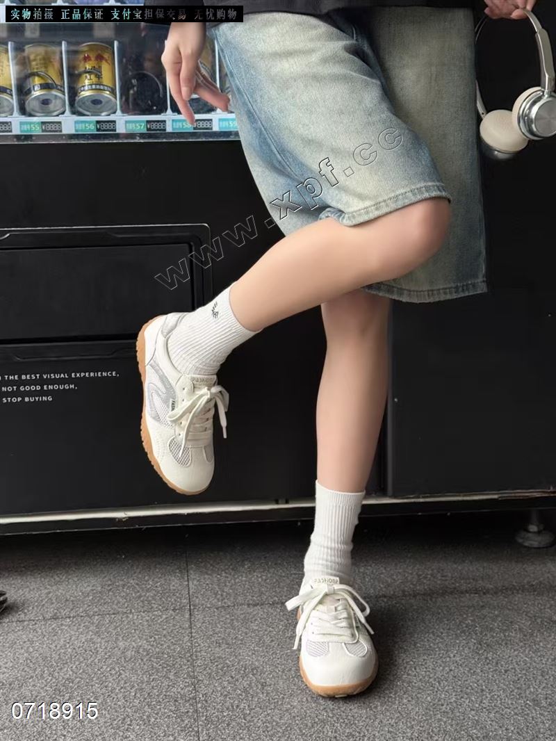 透网休闲鞋