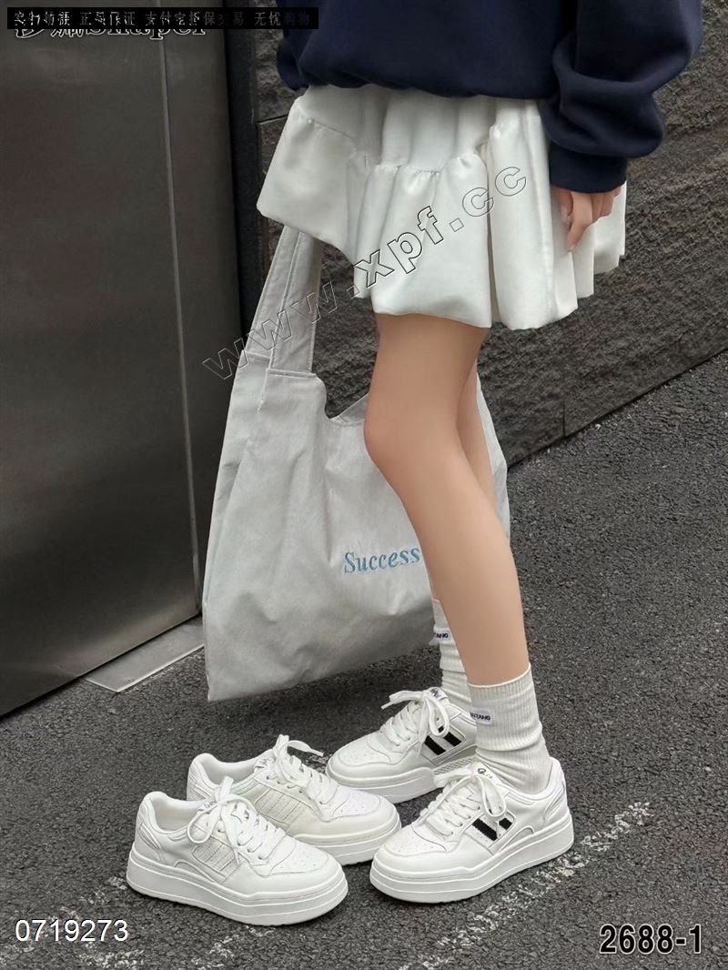新款厚底休闲鞋2688-1