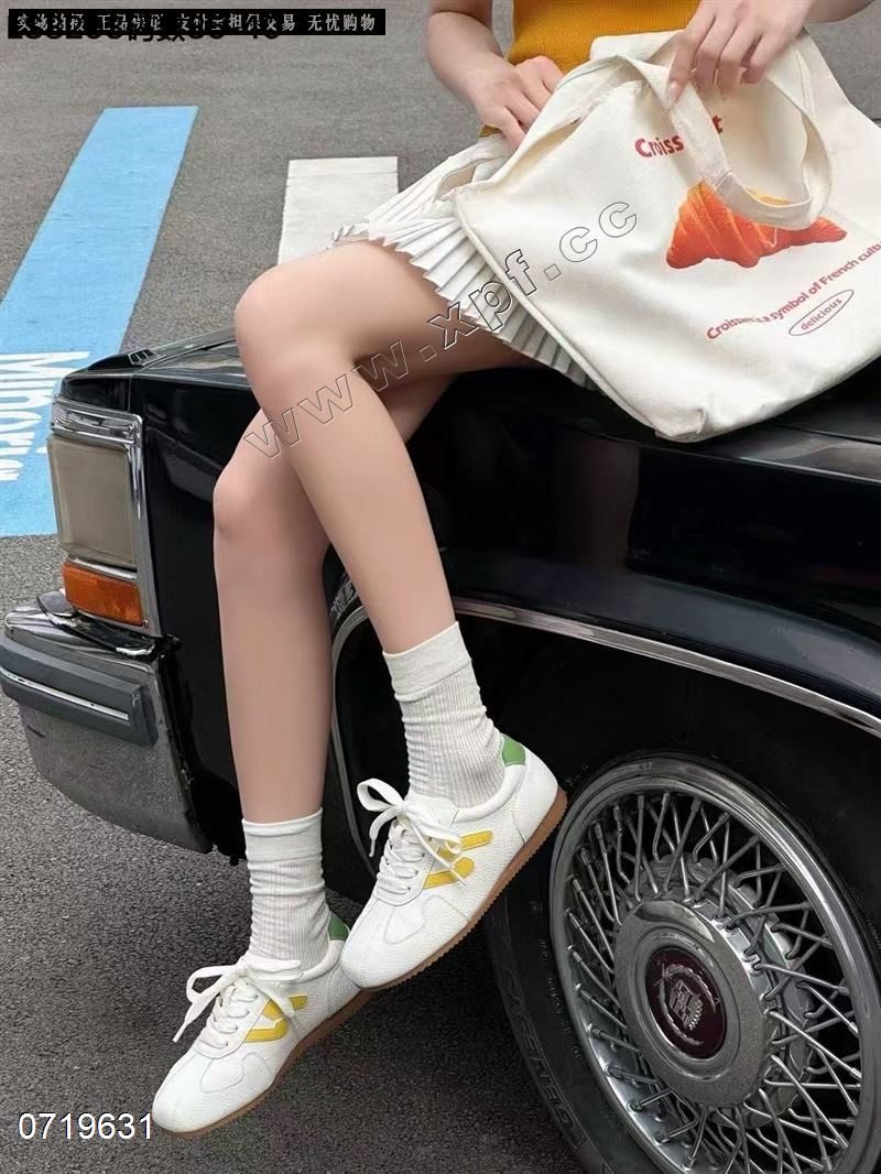 时尚休闲鞋