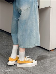 新款磨砂皮休闲鞋8803