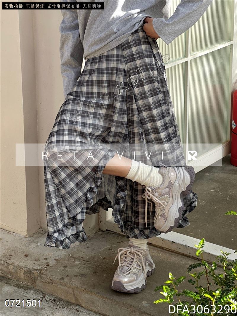 𝐑𝐄𝐓𝐀 𝐕𝐈𝐕𝐈   3063290