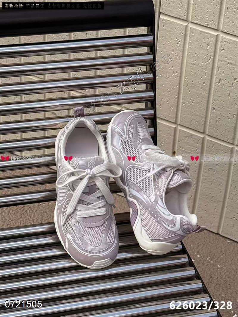 俪人故事626023  紫色6789，白色578，秒