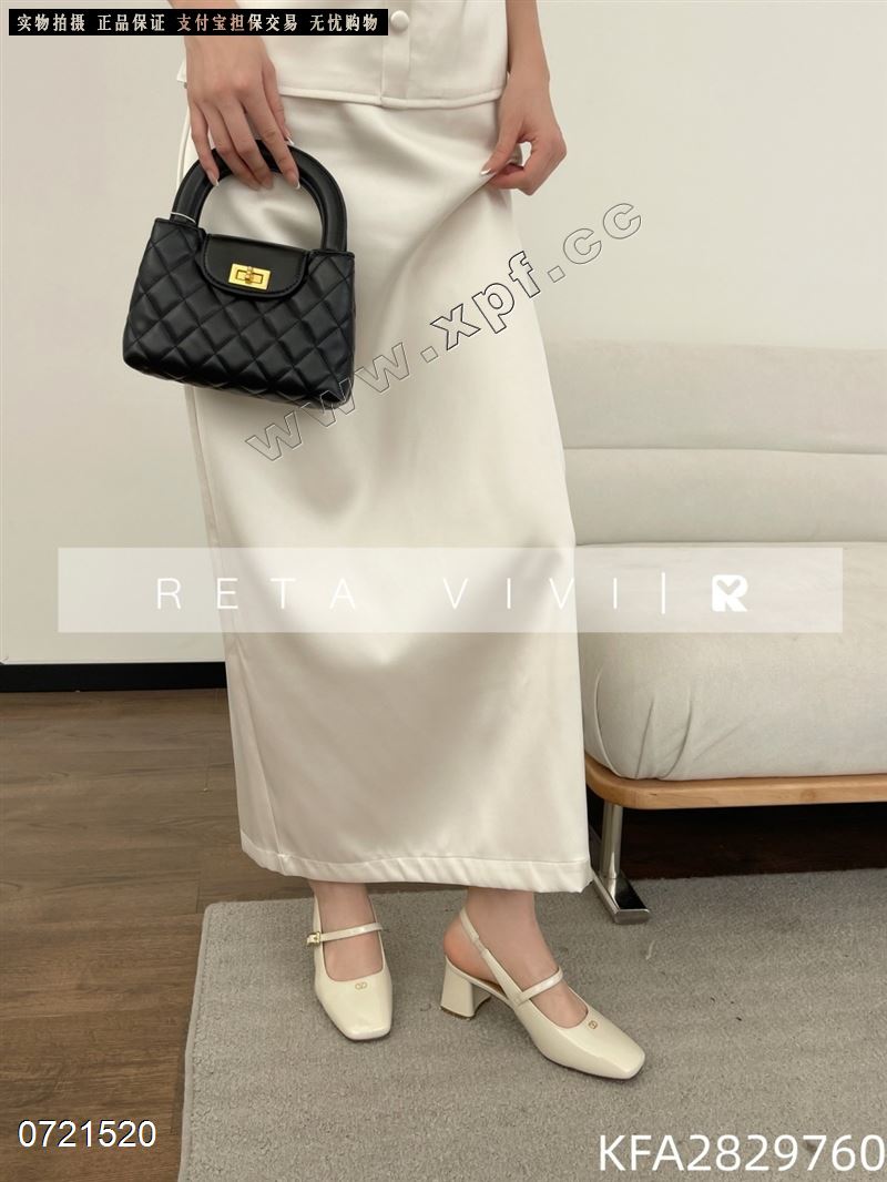 𝐑𝐄𝐓𝐀 𝐕𝐈𝐕𝐈  282976