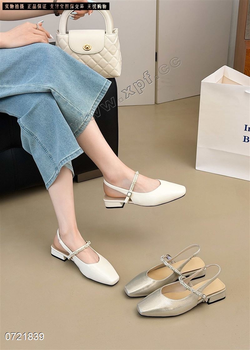 包头后空女凉鞋