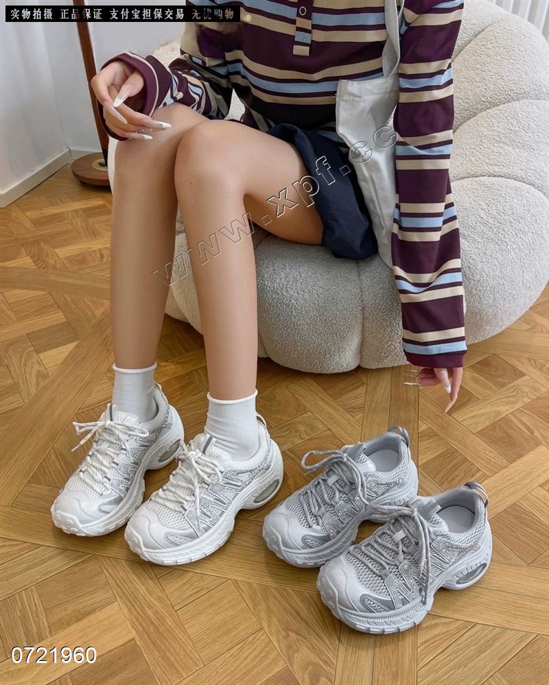 百莉萱6160  银90白67899