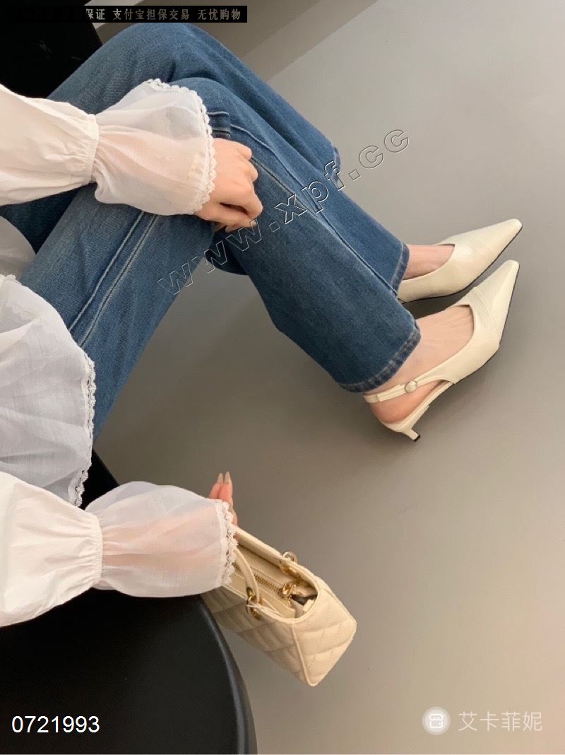 她致3712 黑 679、杏 6-8