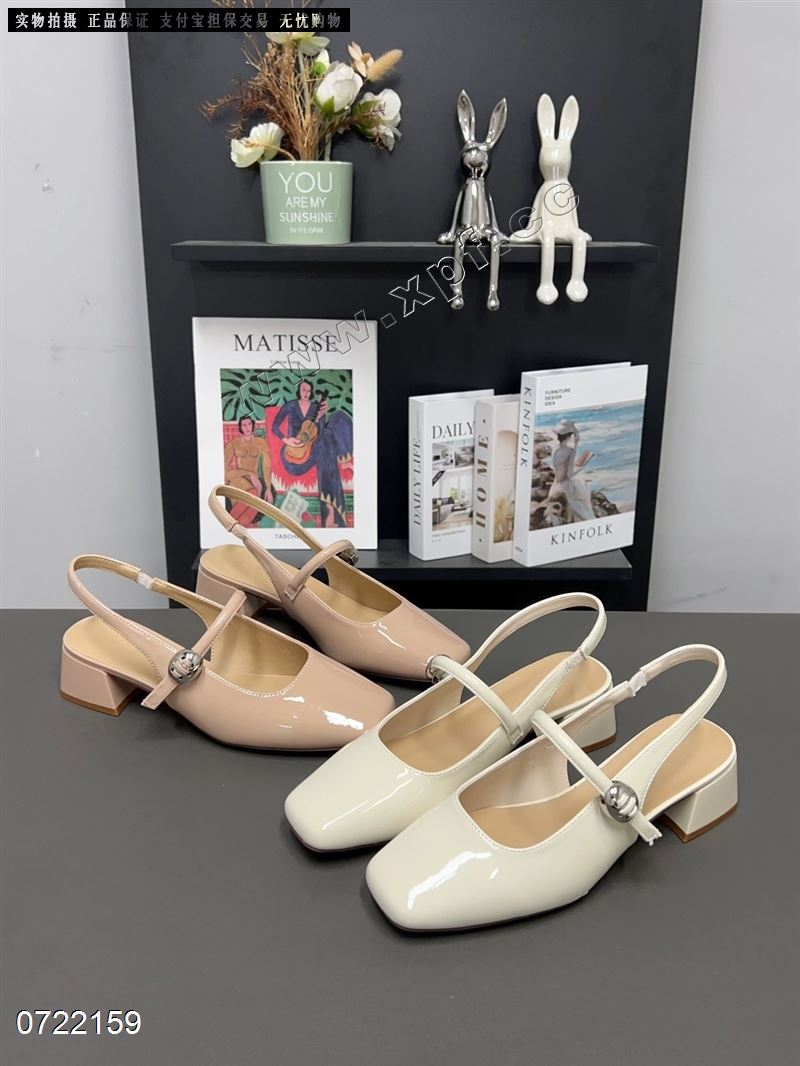 包头后空女凉鞋817