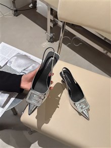 包头后空女凉鞋5590