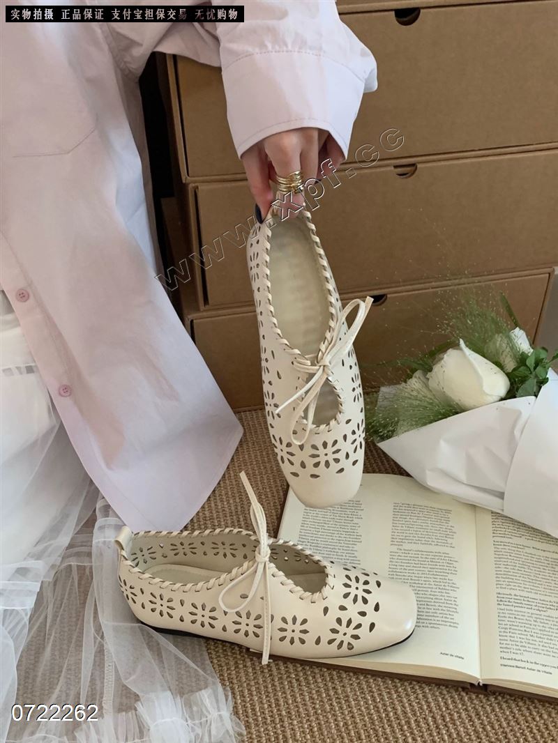 𝐁𝐀&𝐄𝐀 她她秀 181-9951