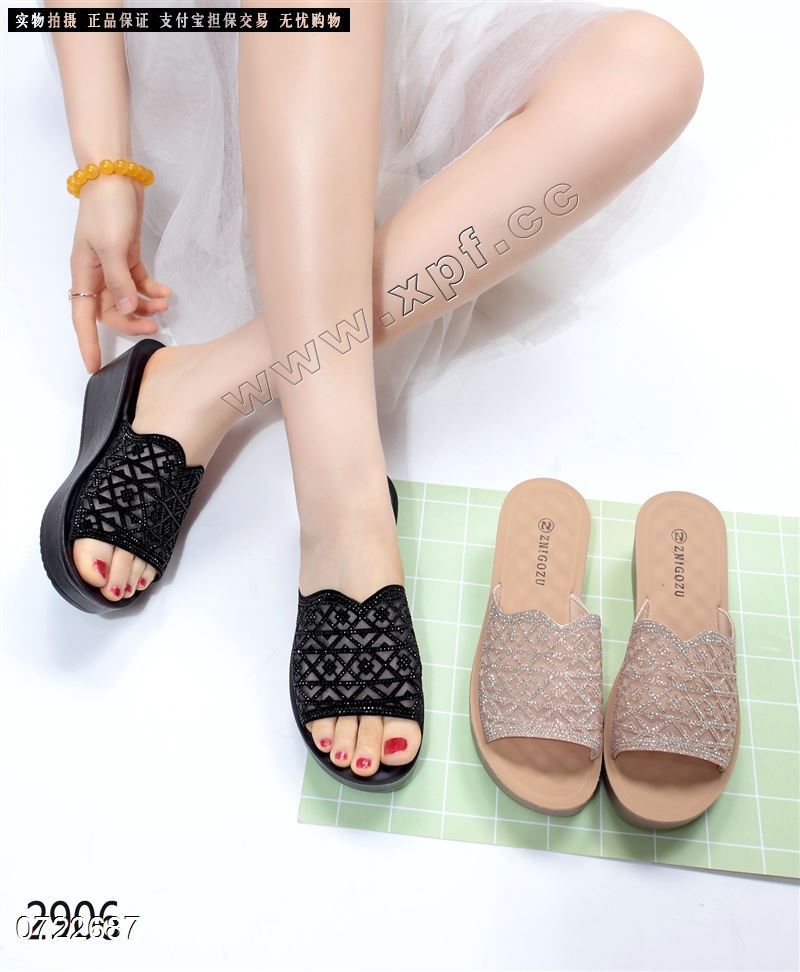 时尚拖鞋2906