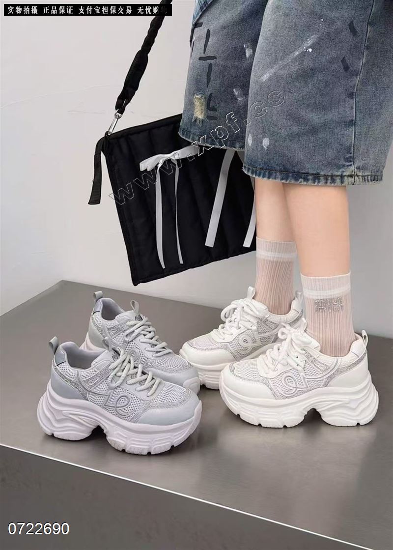 足够爱  灰色566789.米色689