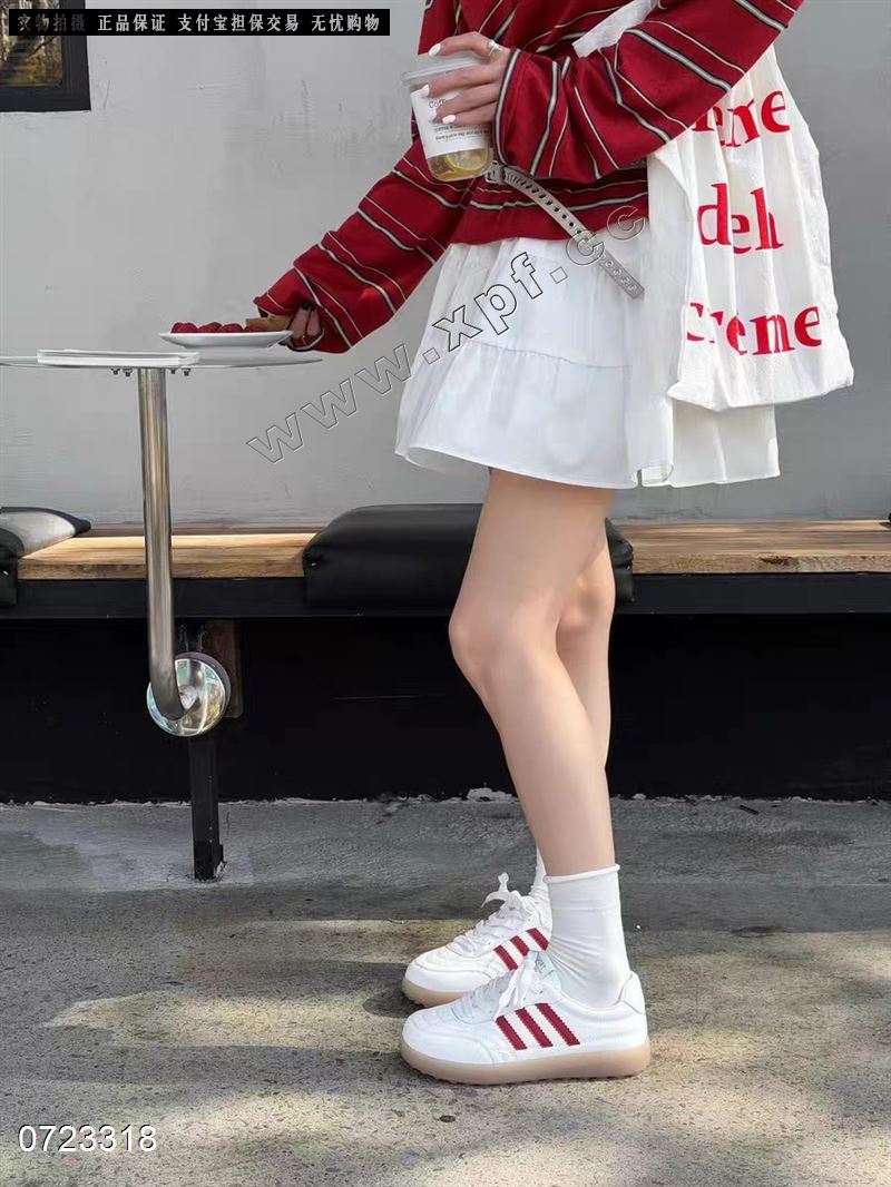 时尚休闲鞋 612-2  ；黑5—9 红5578899