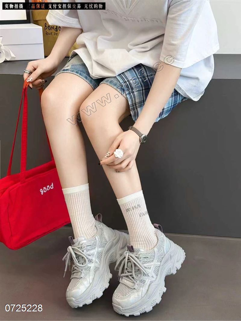 百莉萱9109