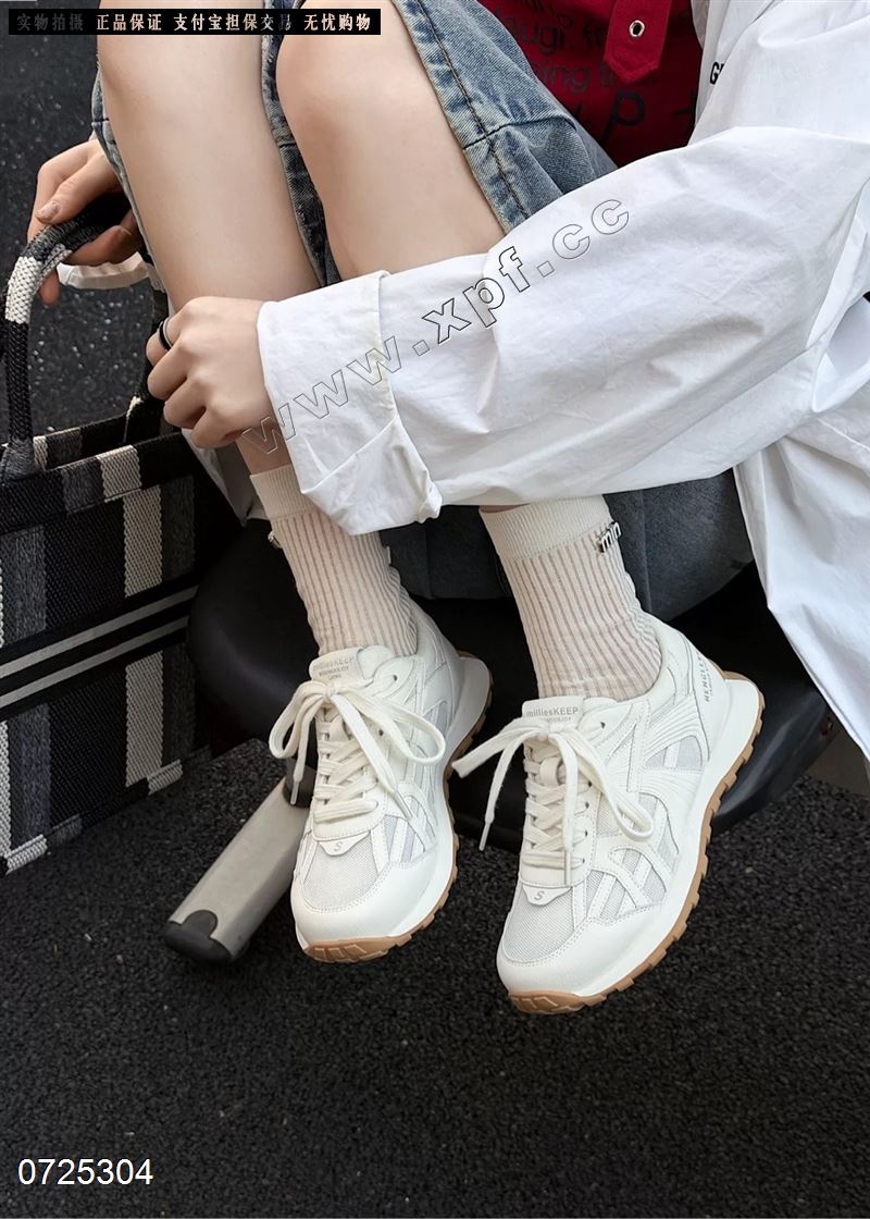 百莉萱1206-2
