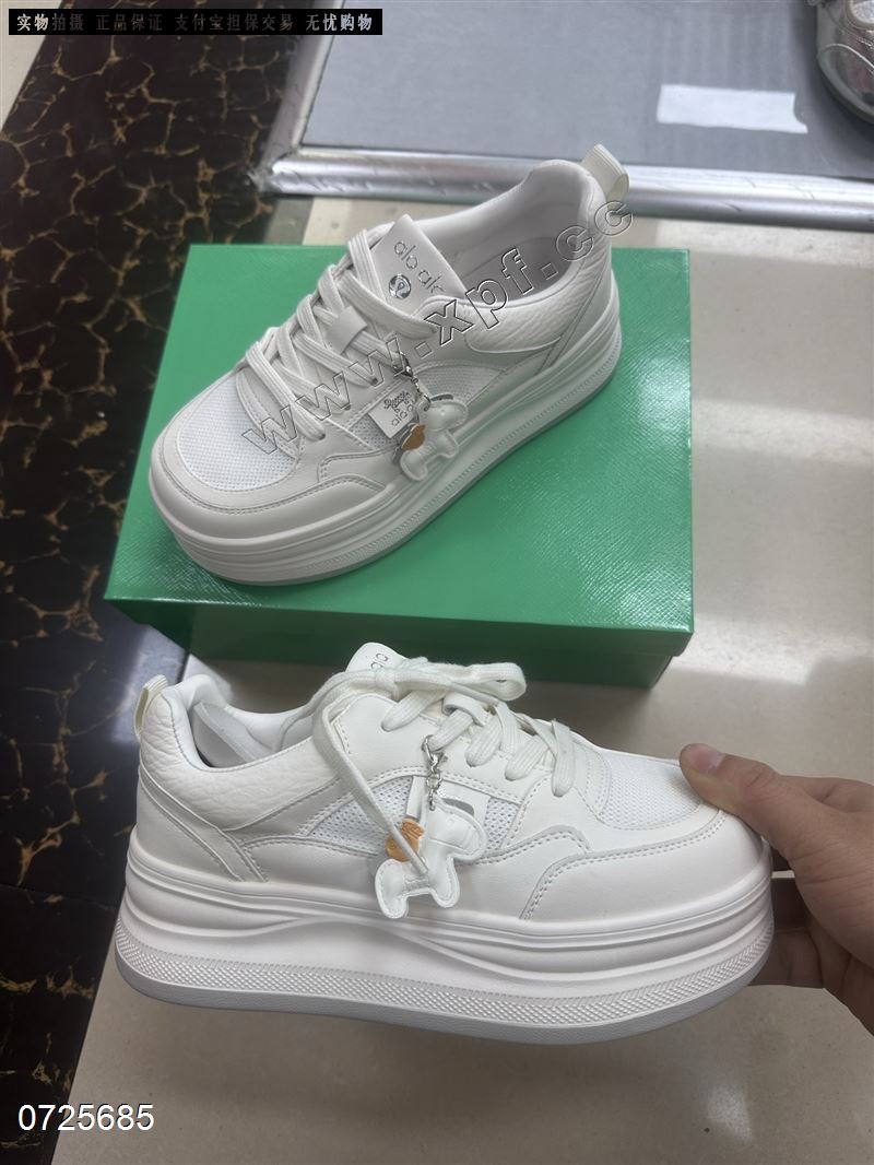 时尚休闲鞋