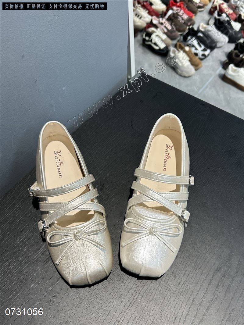 百莉萱2910