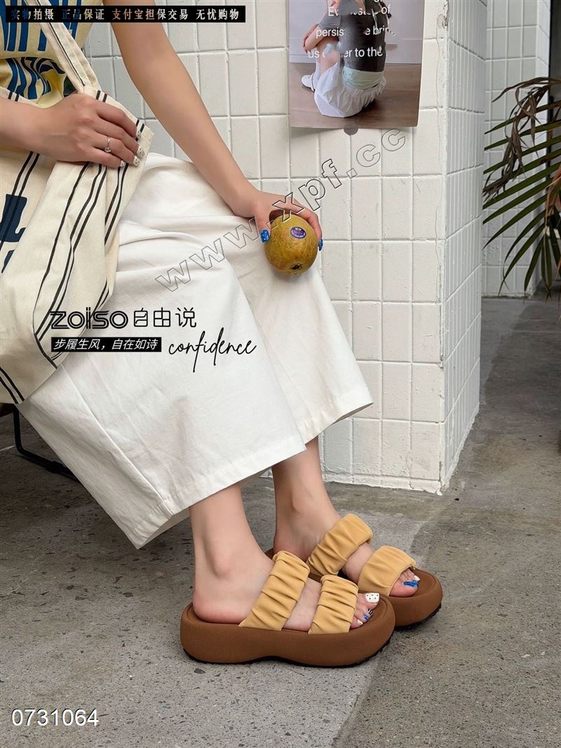 安妮黑豹 9556
