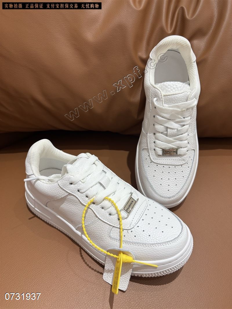 新款情侣款头层牛皮小白鞋女款22606