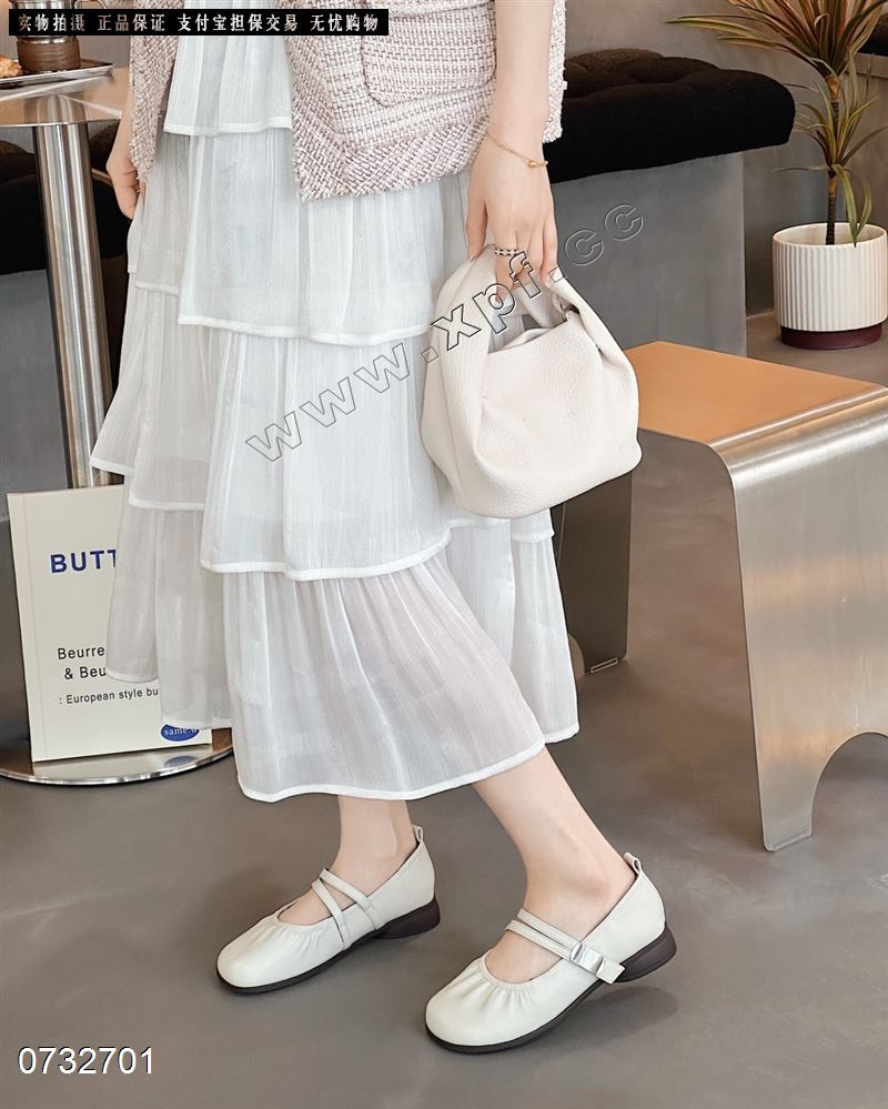 挪扮