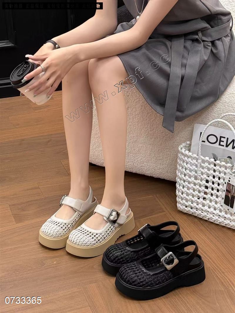 A859  包头女凉鞋