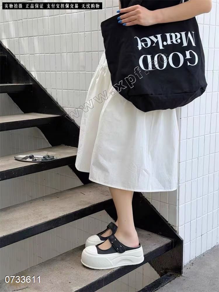 沫沫6892