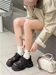 茉妮卡