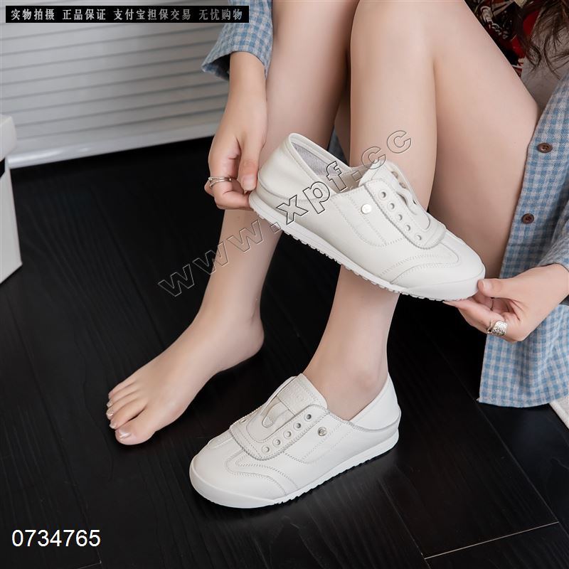 新款头层牛皮休闲鞋9990