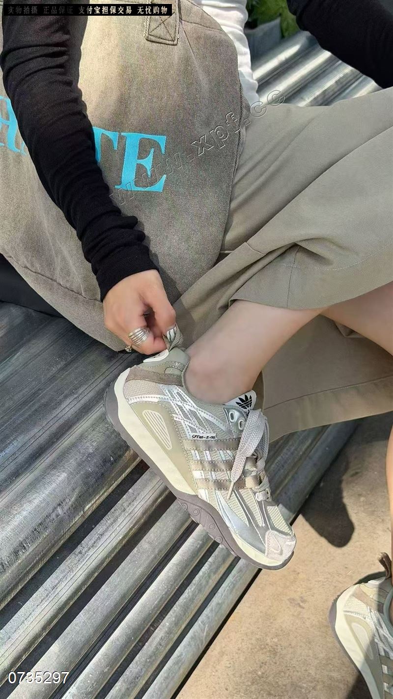 时尚休闲鞋