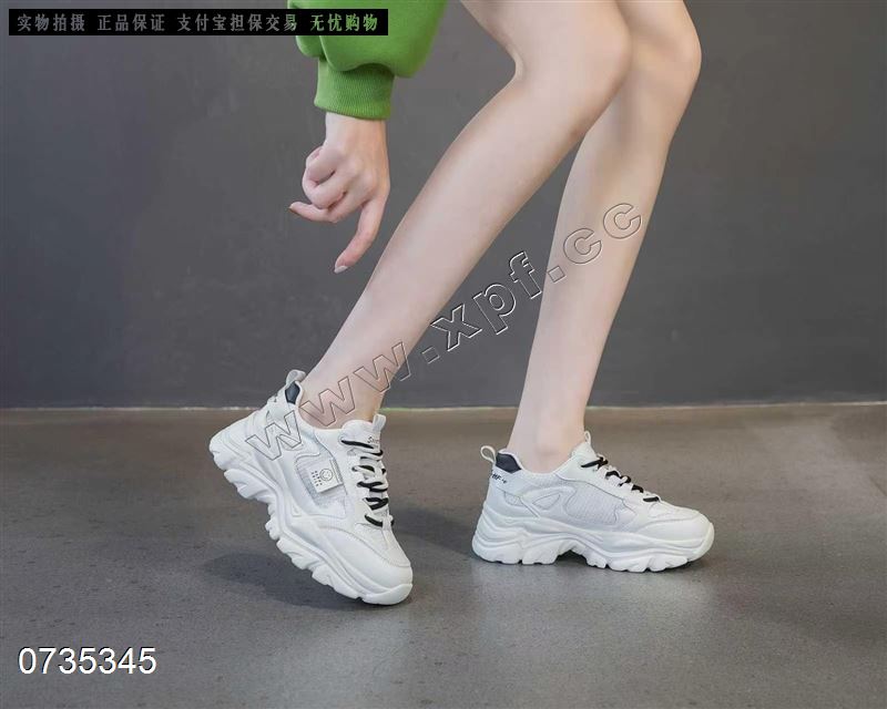 女唛唛