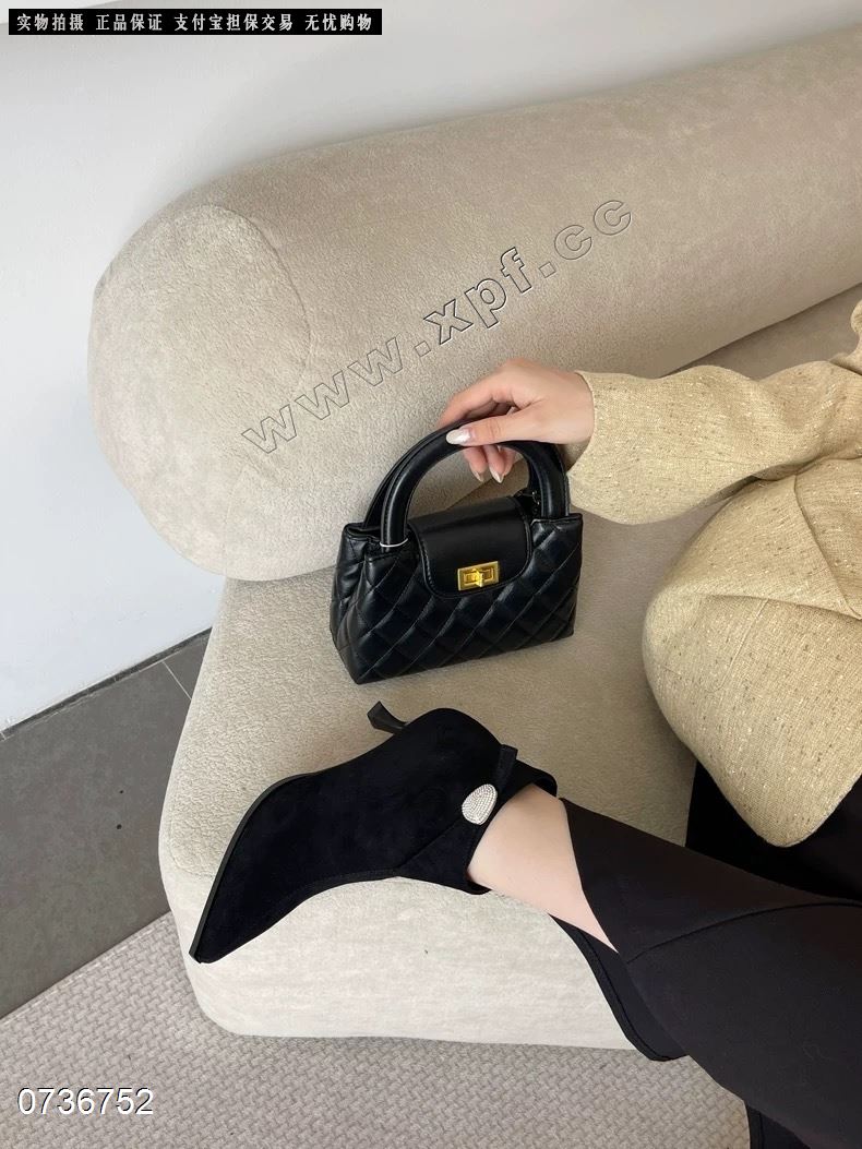 爱拍A718  棉里
