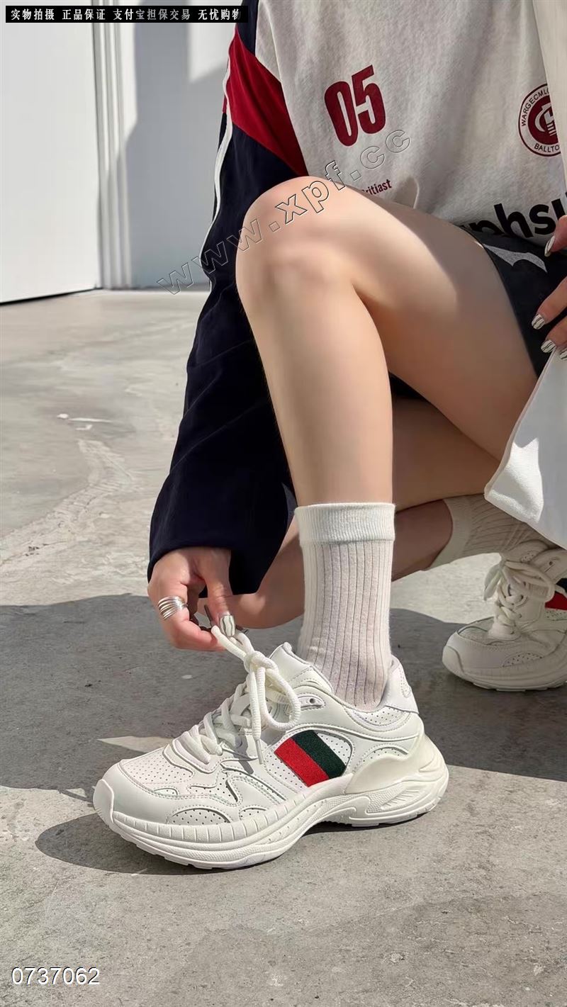 爱拍 06026