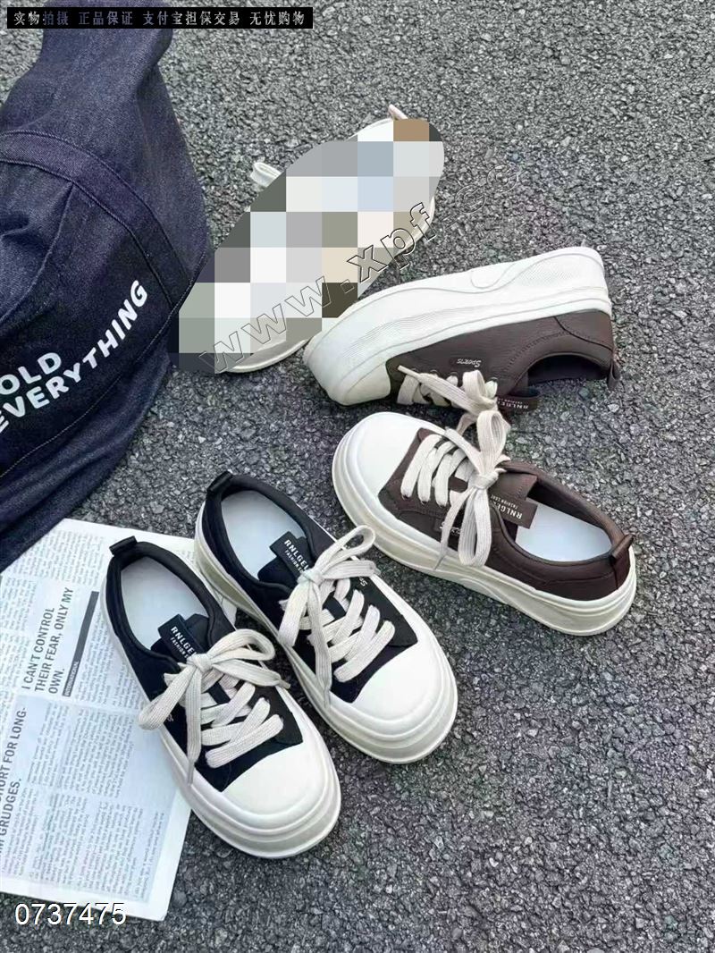 加绒休闲鞋