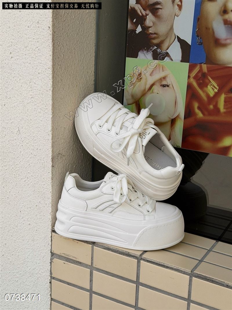 时尚休闲鞋