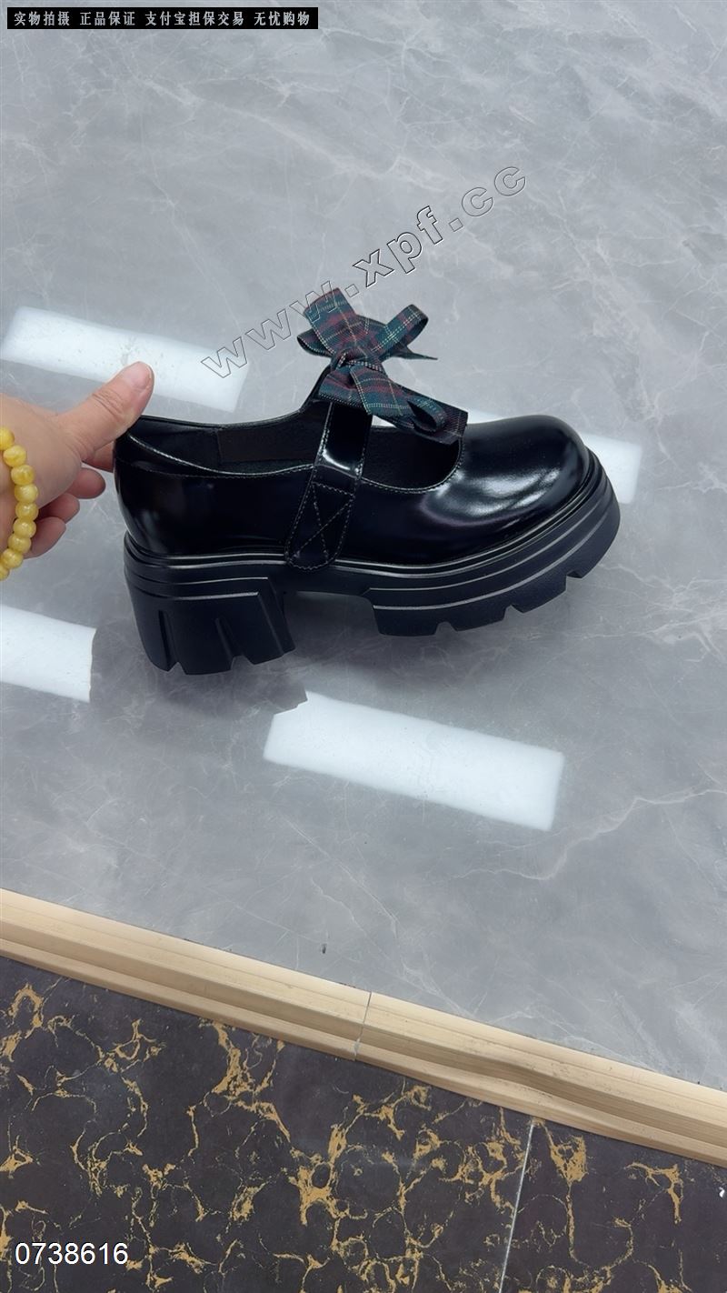 金洛熙