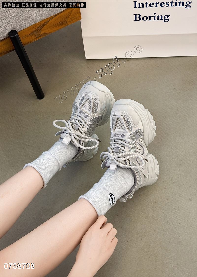 时尚休闲鞋