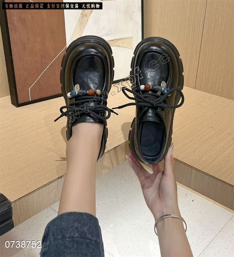 千妃娜