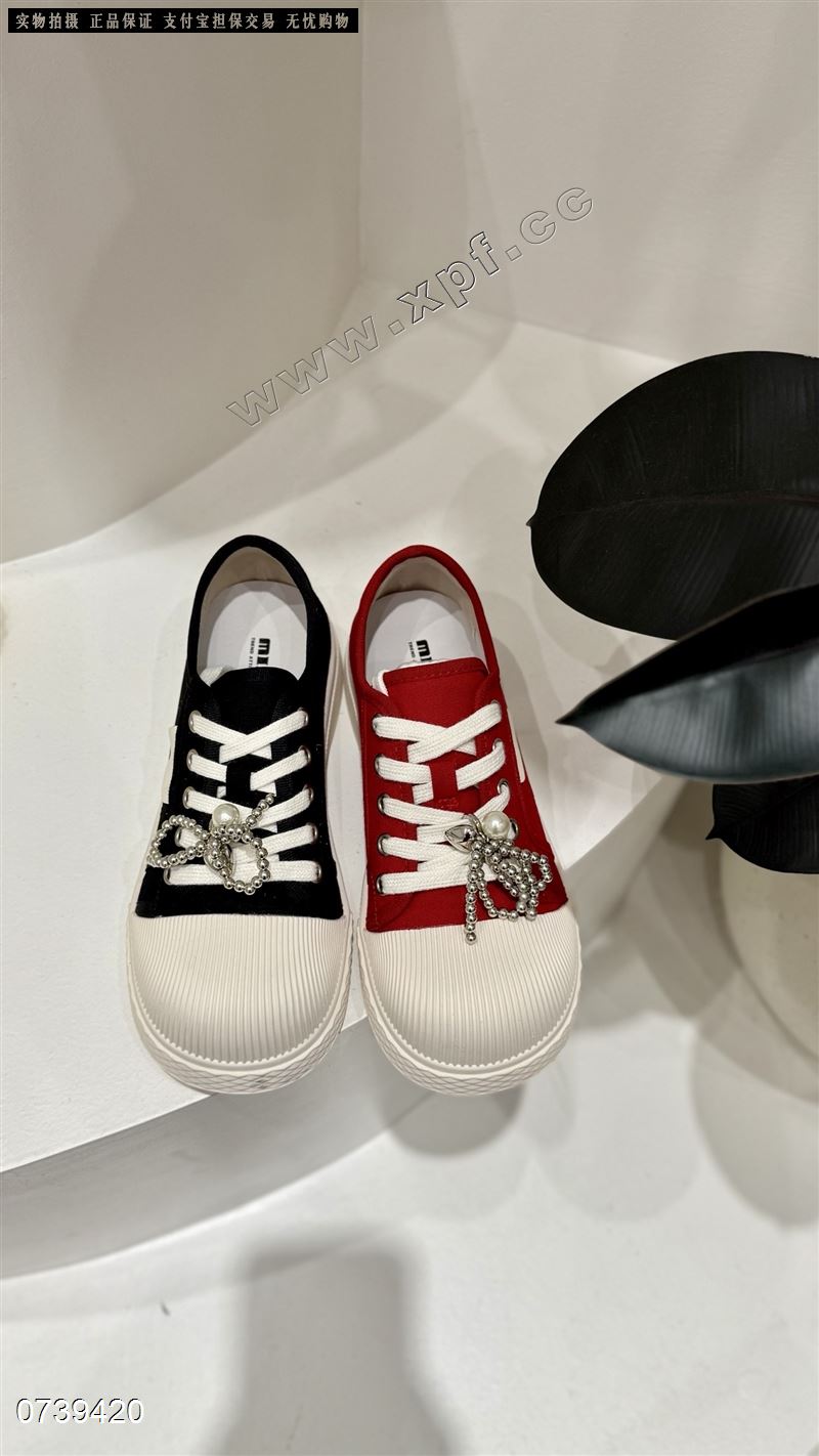 米诗思352-1130  帆布