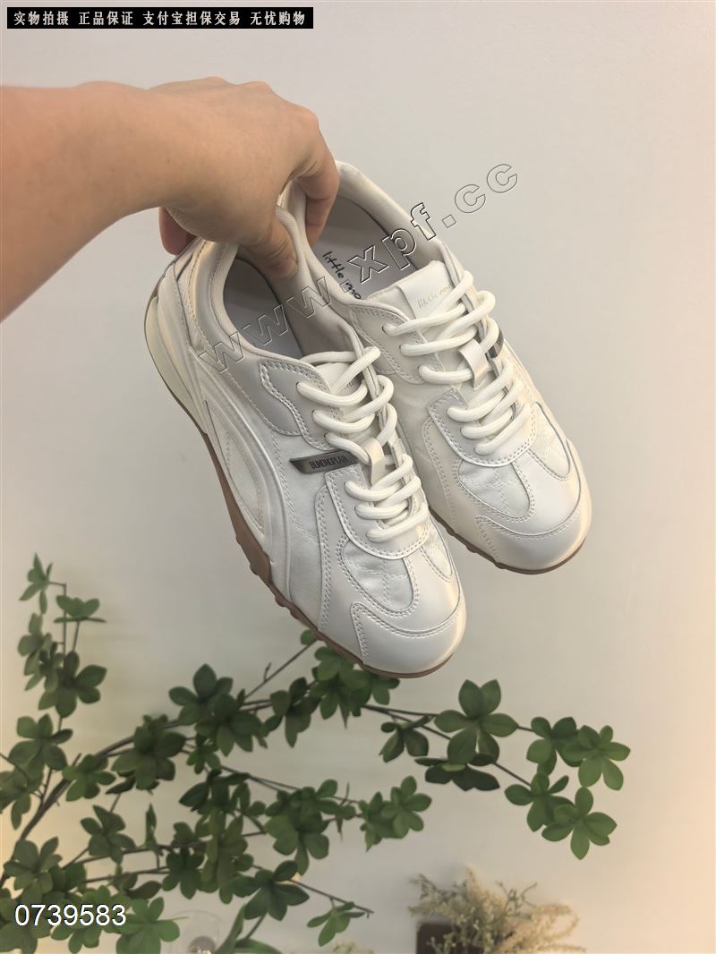 时尚休闲鞋8022
