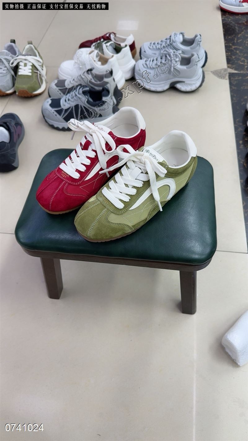 时尚休闲鞋