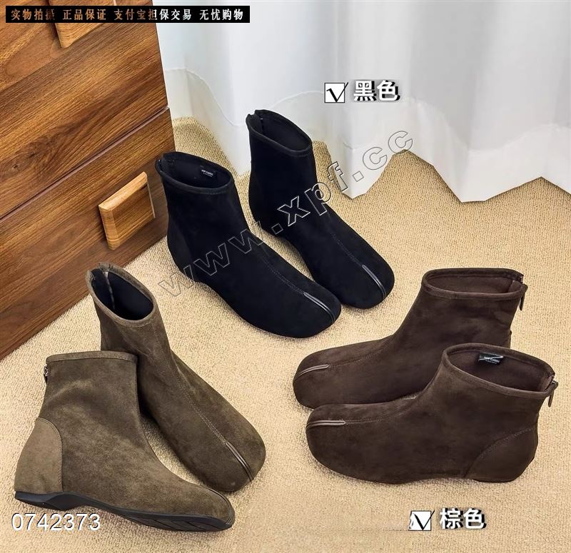 新款短靴绒面假分趾后拉链短靴SA1035