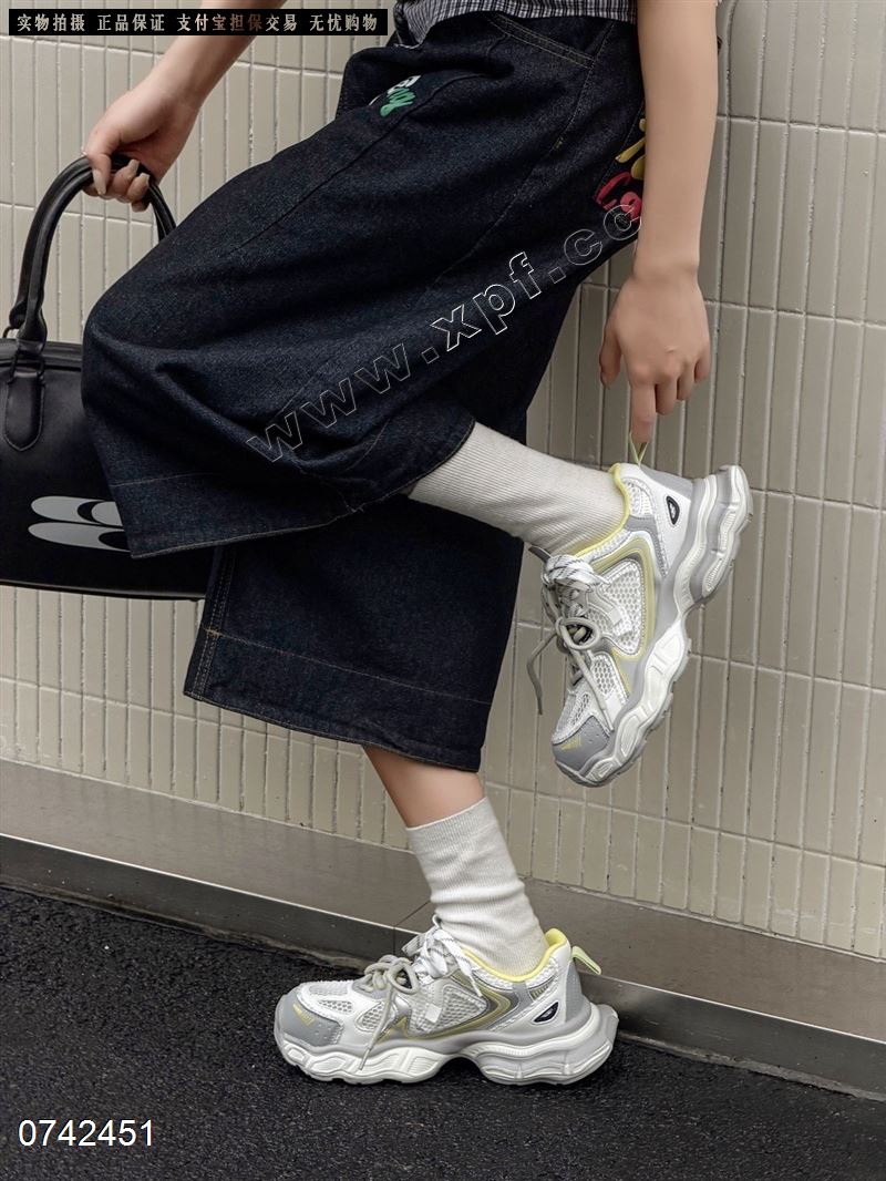 狄莱儿 60308-3 灰黄35-40米红5890