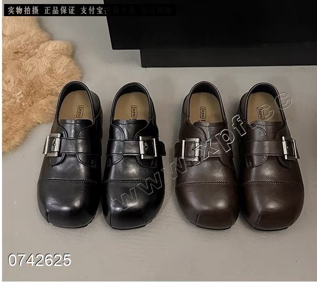 新款厚底马丽珍单鞋1015