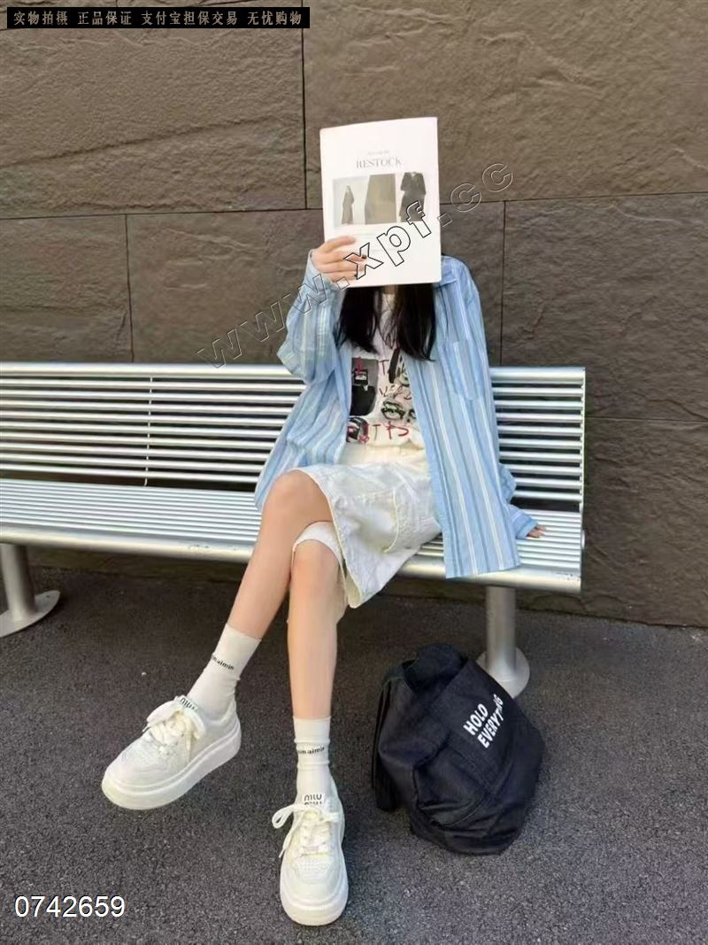 嘉慧仟金
