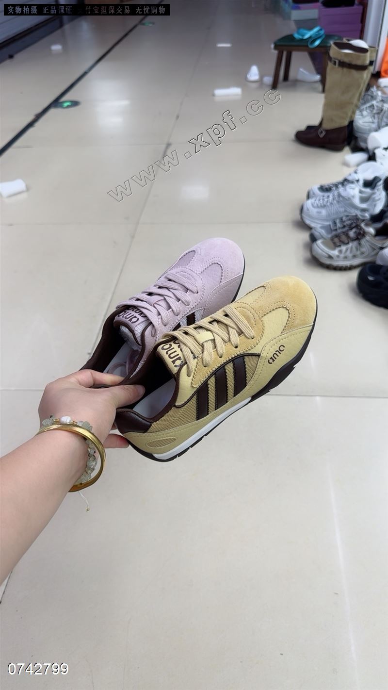 时尚休闲鞋阿甘鞋