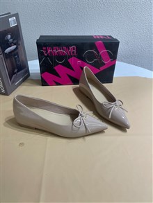 唐维娜  3030