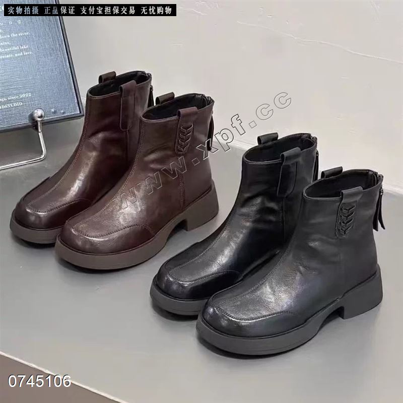 新款短靴马丁靴1830