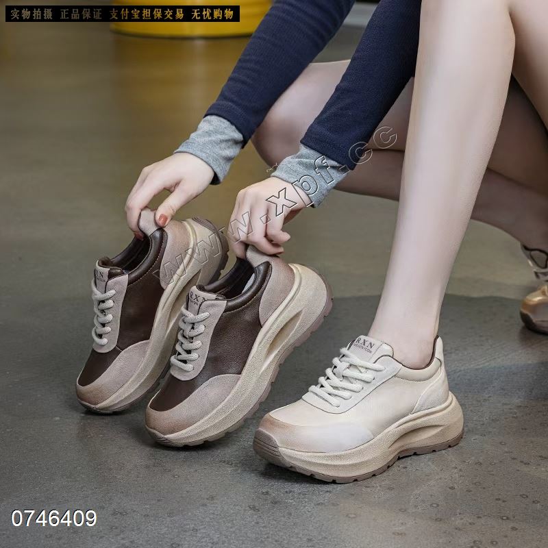 新款头层牛皮厚底休闲鞋9533